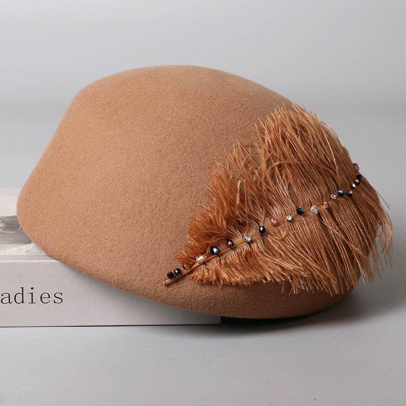 Autumn And Winter Retro Style Feather Decorative Wool Beret - Odeita