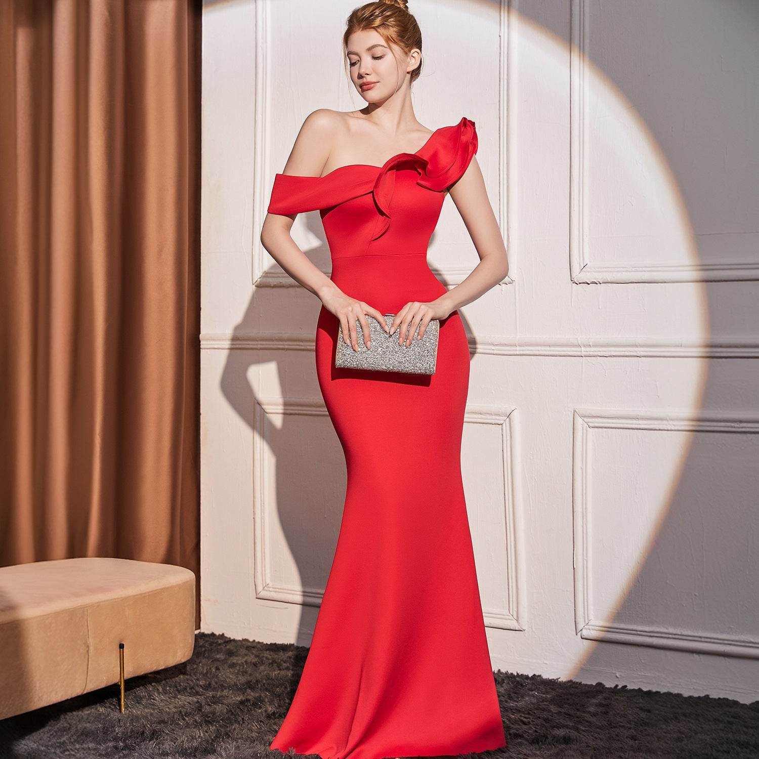 High-end Slant Shoulder Slimming Long Dress - Odeita