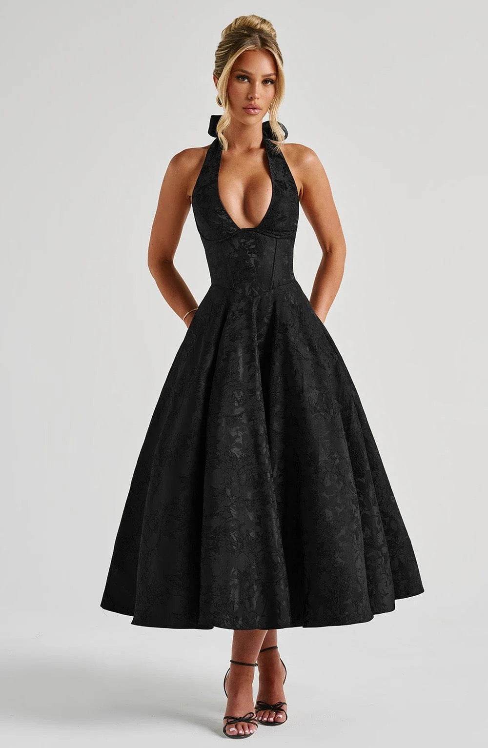 Elegant V-Neck Halter Floral Jacquard Evening Dress - Backless Sleeveless A-Line Gown With Waist Accent For Women - Odeita