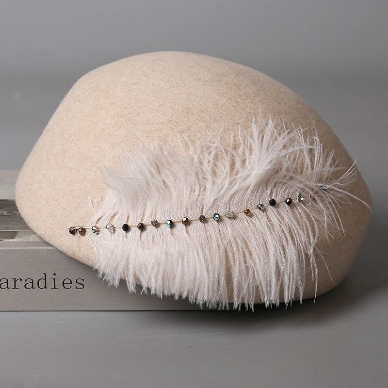 Autumn And Winter Retro Style Feather Decorative Wool Beret - Odeita