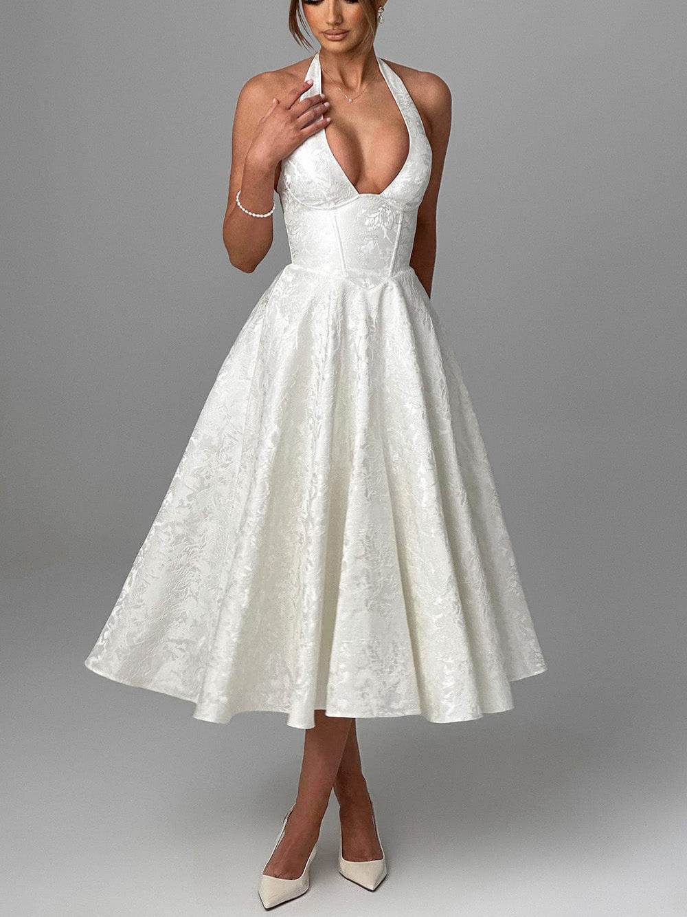 Elegant V-Neck Halter Floral Jacquard Evening Dress - Backless Sleeveless A-Line Gown With Waist Accent For Women - Odeita